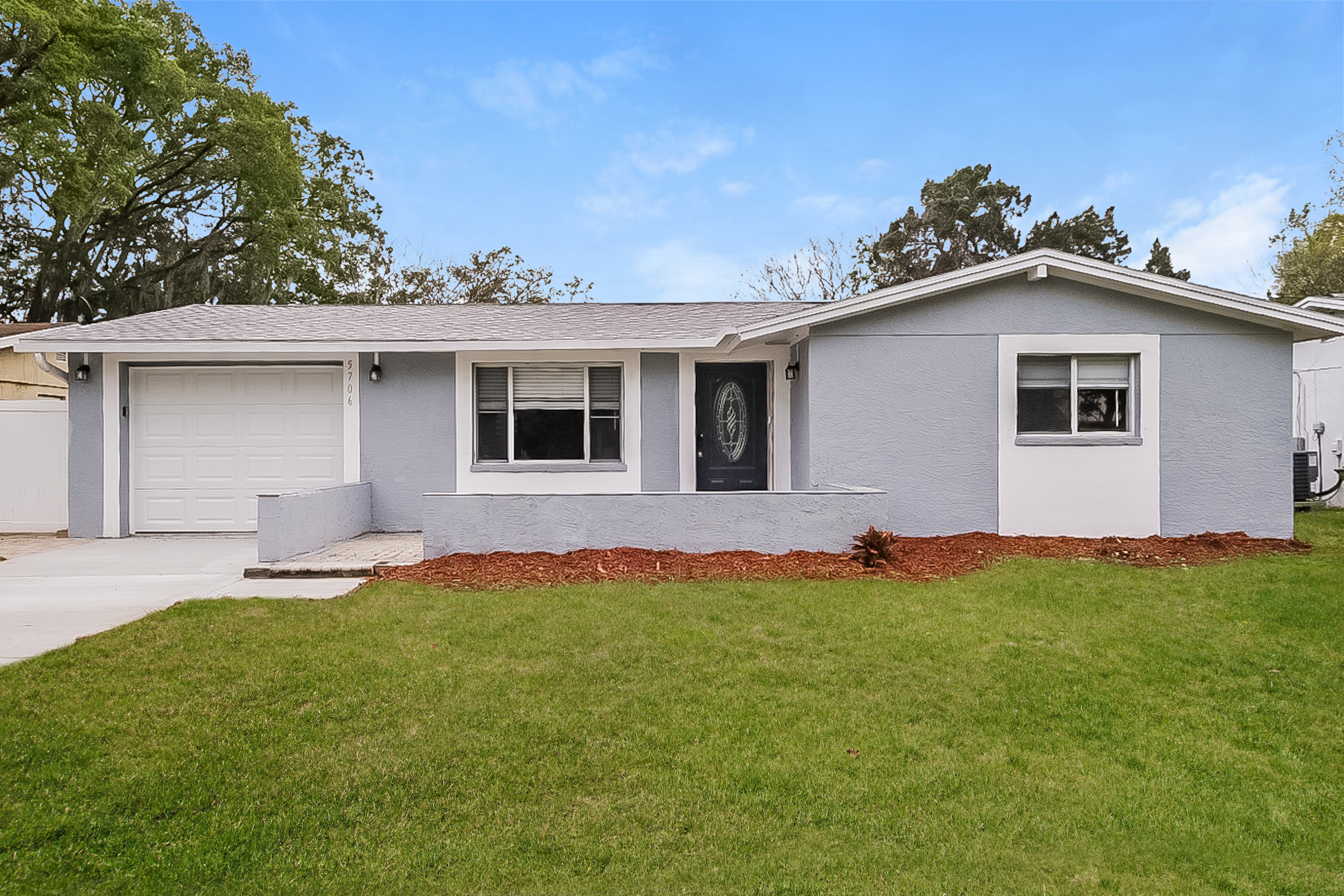 5706 BAY BLVD PORT RICHEY, FL 34668